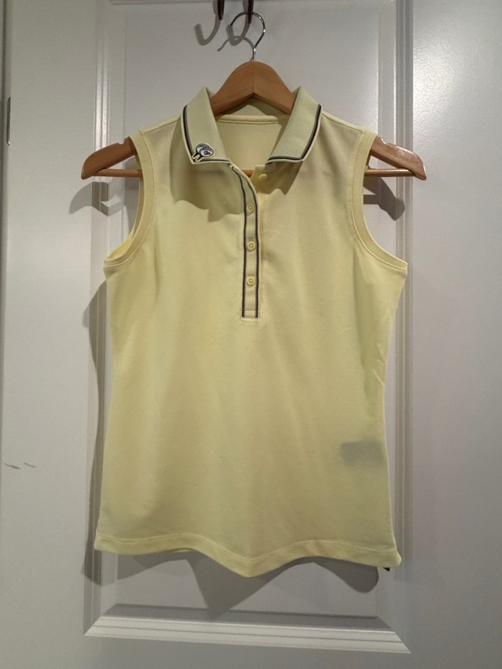 NWOT - Elle Golf Sleeveless Polo Shirt - Pale Yellow - Size 90 (Small)